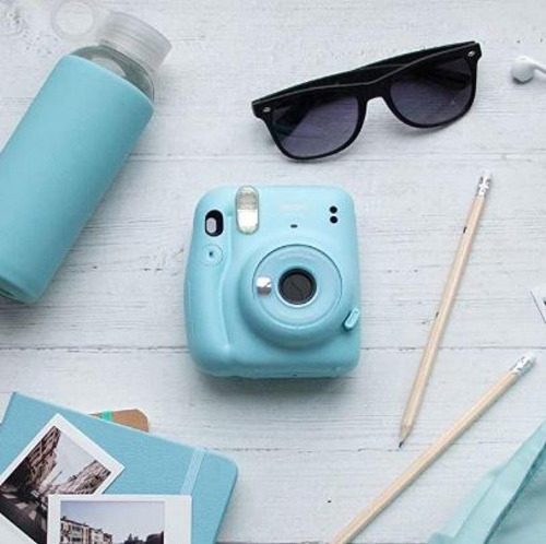 Imagem 3 de 3 de Instax Camera Mini 11 Azul