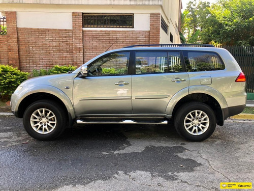 Mitsubishi Montero Sport 4x4