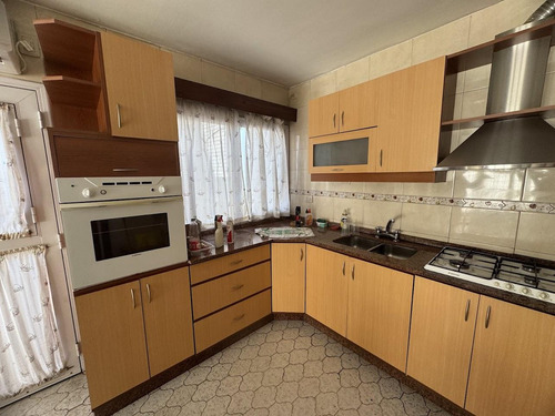 Venta Gran Casa 3 Dor, 3 Baños, Barrio Parque Velez Sarsfield