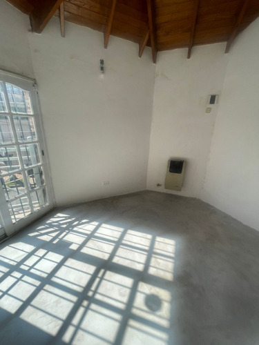 Triplex En Venta En Bernal Centro