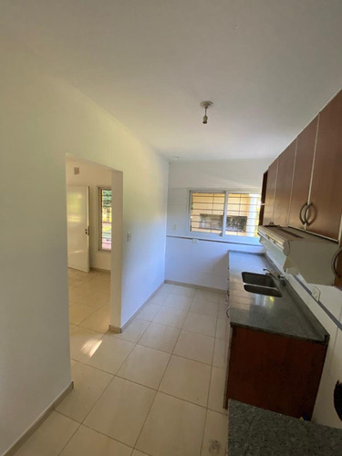 Imagen 12 de 27 de Venta Casa De 3 Dormitorios Con Pileta