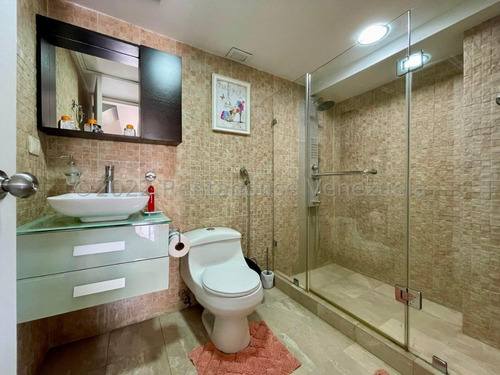 Imagen 16 de 19 de George Tahan #23-1744 Hermoso Pent-house De Lujo En Alquiler, Totalmente Equipado Con Muebles Y Electrodomésticos De Primera Calidad,