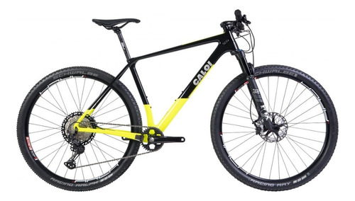 Mountain bike Caloi Elite Carbon Racing 2021 aro 29 G 12v freios shimano deore xt - 8100 câmbio Shimano Deore XT - M8100 cor preto/amarelo