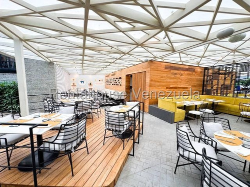 Local Comercial Multiemprendedor En Venta En Los Palos Grandes 25-23477 Cs
