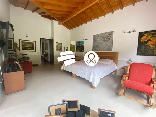 Casa En Conjunto Cerrado En Venta En Área Urbana Undefined Habitaciones