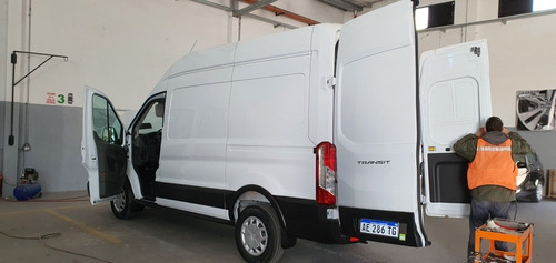 Ford Transit 2.2 Furgon Mediano 350m 2020