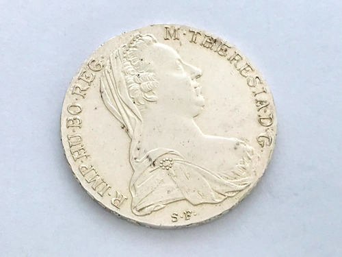 Grande Moeda Em Prata - 28 Gr - 4 Cm (Usado)