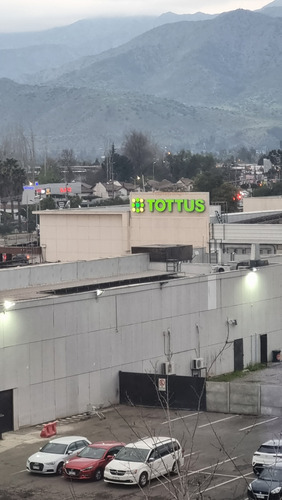 Oficina En Barrio Empresarial De Machali