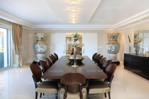 Excelente Casa De Ocho Dormitorios En Venta En El Golf- Ref: 30848