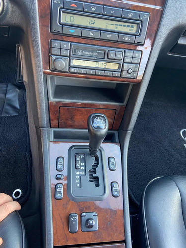 Imagem 9 de 15 de Mercedes-benz Classe C 1998 2.4 Elegance 4p
