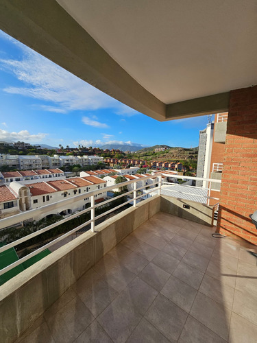 Moderno Apartamento En Punta Pacifico