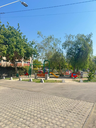 Se Vende Departamento Macul 3d+1b+est.