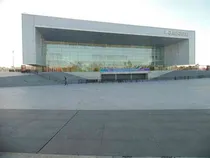 Comprar S\u002Fcentenario , Pasos Antel Arena, Todo Al Fte. Super Soleado 85 M2 , 2 Terrazas , G.com Bajos !!!!