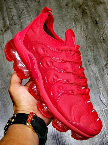 nike air vapormax plus rojo