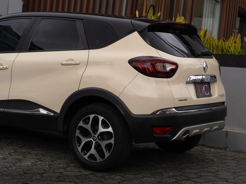Renault Captur 2.0 Intens Automática