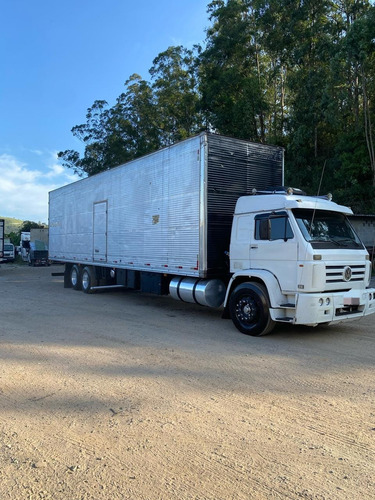 Titan 18 -310 No Truck Baú, 22 Paletes
