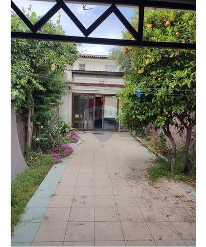 Casa Renovada En Santiago: ¡tu Hogar Ideal Espera!