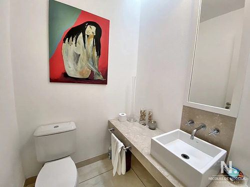 Casa En Venta E De 5 Dormitorios En La Barra , Punta Del Este , Maldonado