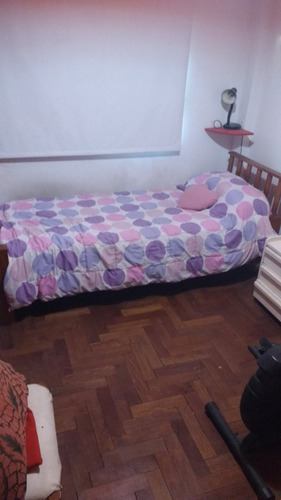 Casa Triplex Dueño Directo Cerca Del Dot Y De Av. Cabildo