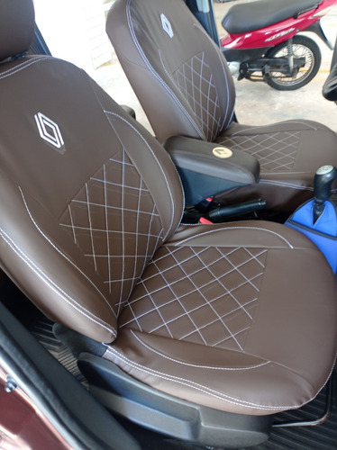 Renault Logan 1.6 Expression Hi-power 4p
