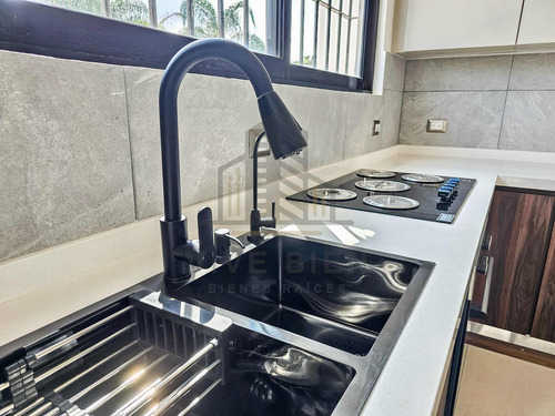 Moderna Casa En Las Animas