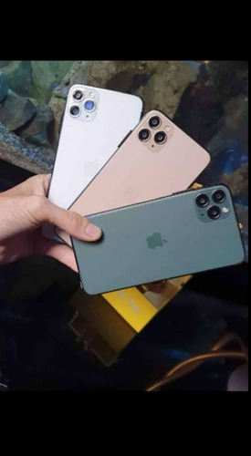Imagem 1 de 2 de Um iPhone 11