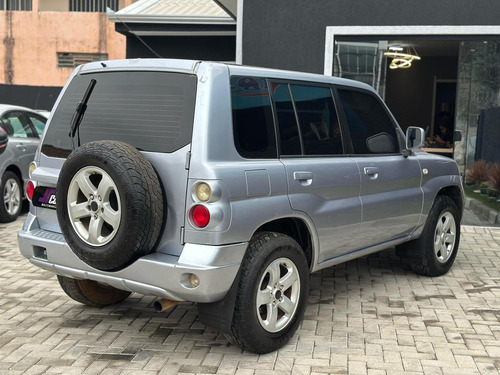 Mitsubishi Pajero TR4 Pajero Tr4 2.0 Flex 16v 4x2 Aut.