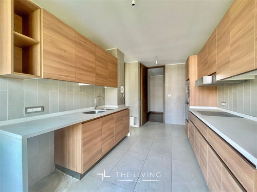 Departamento En Venta De 3 Dorm. En Lo Barnechea