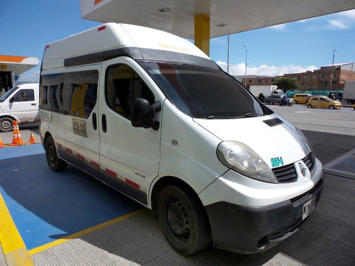 Van Microbus Renault Trafic