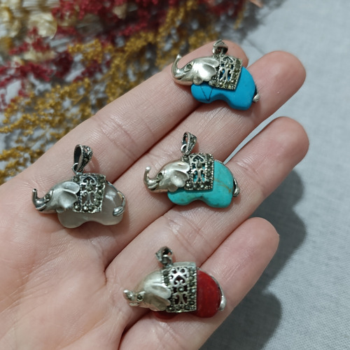 11- Dije Elefante Hindú De Plata 925, Con Marquesitas+piedra Rojo