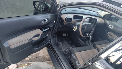 Imagen 20 de 25 de Citroën C4 Cactus 2017 1.2 Puretech 110 At6 S&s Shine