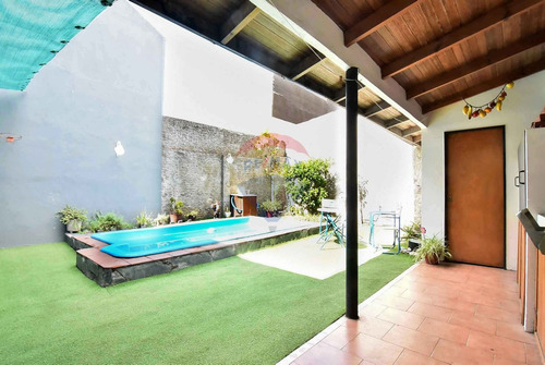 Casa En Venta B°naon Acepta Permuta Deptos En Zona