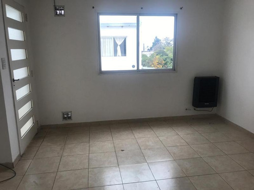 Imagen 3 de 15 de Departamento - La Plata