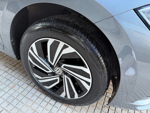 Volkswagen Vento 1.4 Highline 150cv At