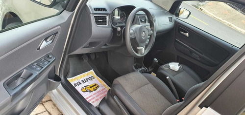 Imagem 7 de 15 de Volkswagen Fox 2013 1.6 Vht Trend Total Flex 5p