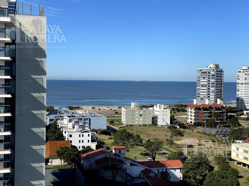 Apartamento 2 Dormitorios A Pasos De Playa Brava, Punta Del Este