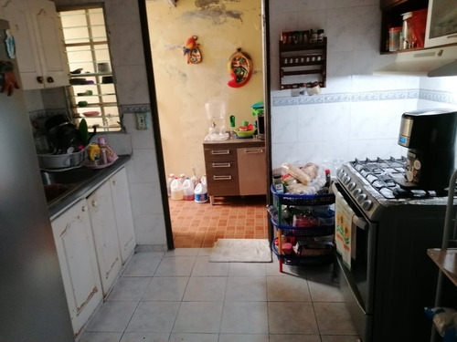 Venta De Hermosa Y Acogedora Casa En Jardines De Sevilla