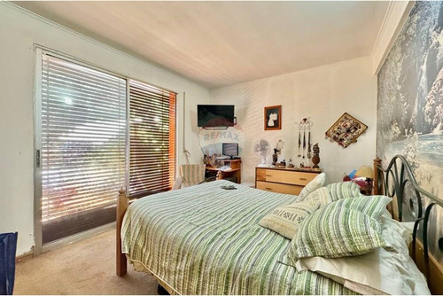 Casa 2 Pisos Amplio Terreno Con Uso Comercial