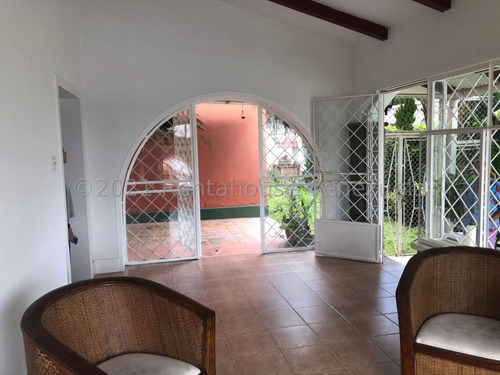 Imagen 7 de 16 de Casa En Alquiler En Altamira. Mls 22-11681. Maria Jose Diaz 04241747490