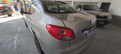 Peugeot 207 1.4 Sedan Feline Hdi 70cv 2013