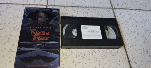 Película The Night Flier De Stephen King Vhs Sólo Inglés (Usado)
