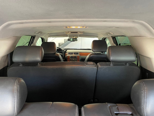 Chevrolet Suburban D Piel Aa Dvd Qc 4x4 At