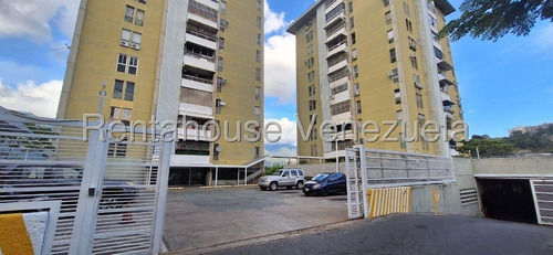 Jg Cod Flex 25-11945 Se Alquila Bello Y Actualizado Apartamento En Colinas De Bello Monte Negociable