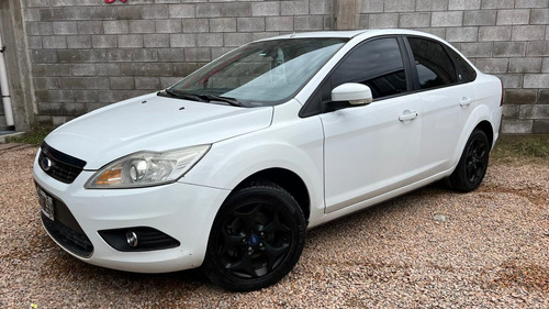 Ford Focus 2 2.0 Ghia Mt