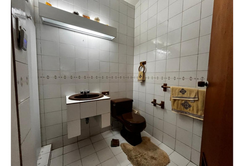 Colinas De Los Ruices, Casa En Venta