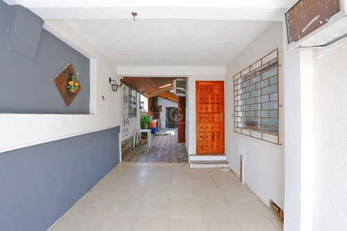 Casa Em Santa Maria Goretti Com 2 Dormitórios - Ot7856