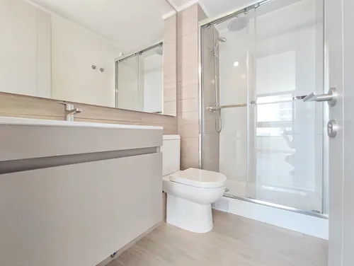 Edificio Av. Irarrázaval (1 Est. 1 Bod.) Vista Poniente Pi