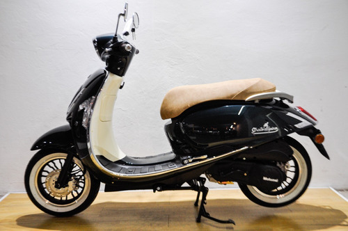 Imagen 12 de 20 de Motomel Strato Alpino 150 0km Scooter Imperdible 2023