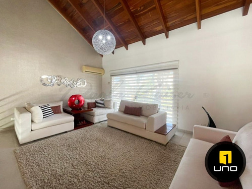 Imagen 10 de 14 de Hermosa Casa Con Piscina En Alquiler, Condominio Barrio Norte