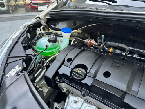 Peugeot 208 Allure 1.6 Aut